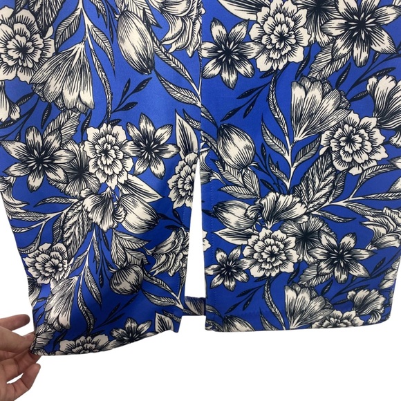 Alexia Admor Blue Floral Dress - Picture 7 of 11